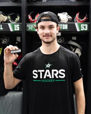 Image post by @dallasstars on Instagram