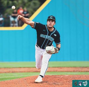 Image post by @CoastalBaseball on Twitter