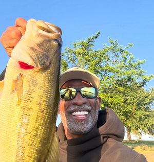 Image post by @deionsanders on Instagram