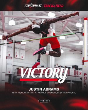 Image post by @gobearcatstfxc on Instagram