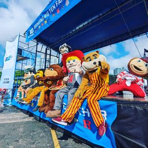 Image post by @goldythegopher on Instagram