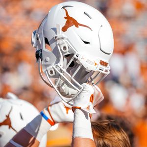 Image post by @longhornnetwork on Instagram