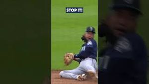 Video post by @mariners on YouTube