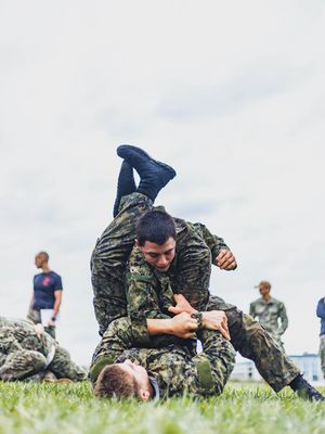 Image post by @usnavalacademy on Instagram