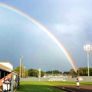 Image post by @etbu_softball on Instagram