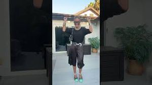 Video post by @shop.with.caroline on YouTube