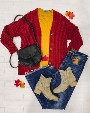 Image post by @shopfillyflair on Instagram