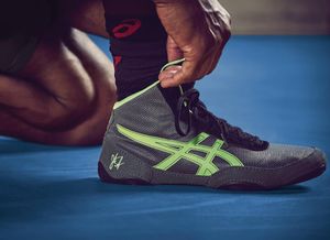 Image post by @asicswrestling on Instagram