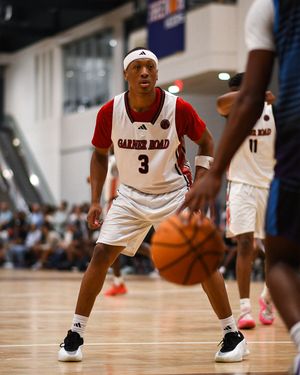 Image post by @phenom_hoops on Instagram