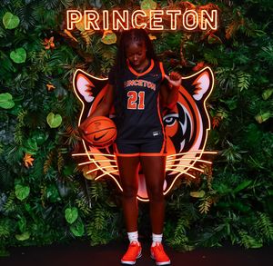 Image post by @ladyrivalsbasketball on Instagram