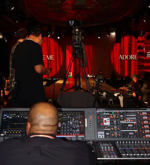 Image post by @runway7fashion on Instagram