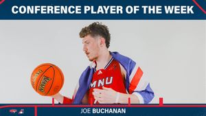 Image post by @mnusports on Twitter