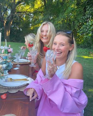 Image post by @uagammaphi on Instagram