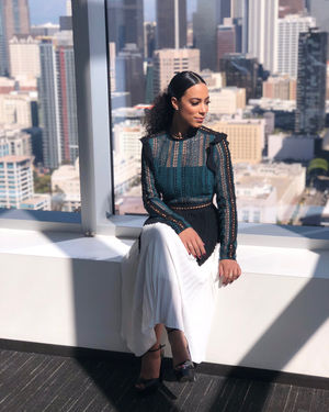 Image post by @angelarye on Instagram