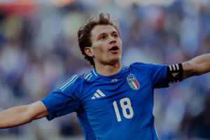Image post by @azzurri on Instagram