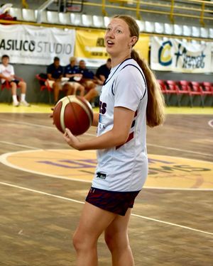 Image post by @spiderwbball on Instagram