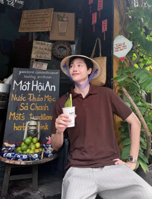 Image post by @maivuluanofficial on TikTok
