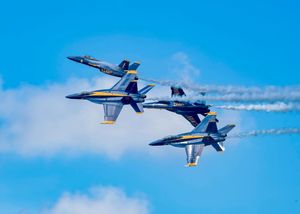 Image post by @usnavyblueangels on Instagram