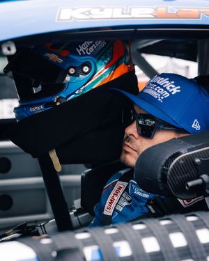 Image post by @kylelarsonracin on Instagram