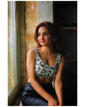 Image post by @devikasharma15_ on Instagram