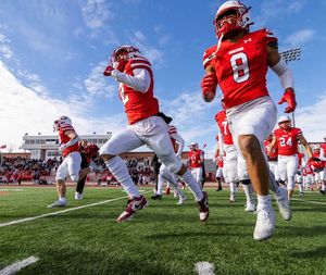 Image post by @msum_football on Instagram