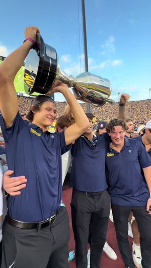 Video post by @umichhockey on TikTok