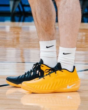 Image post by @vandalhoops on Instagram