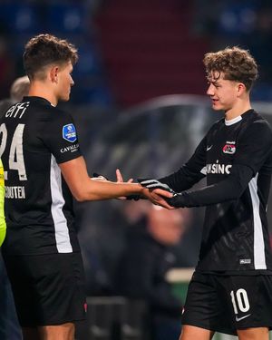 Image post by @azalkmaar on Instagram