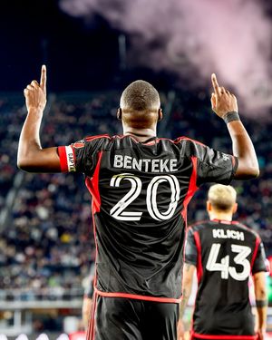 Image post by @christianbenteke on Instagram