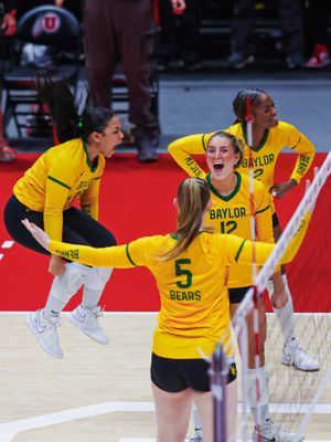 Image post by @baylorvball on Instagram