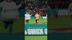 Video post by @cathaypacific on YouTube