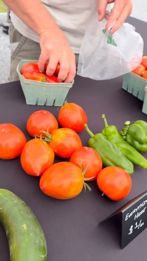 Video post by @Elizabethtown Farmer's Market on Facebook