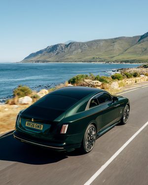 Image post by @rollsroycecars on Instagram