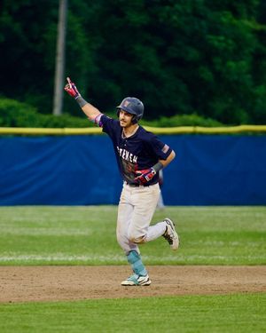 Image post by @warehamgatemen on Instagram