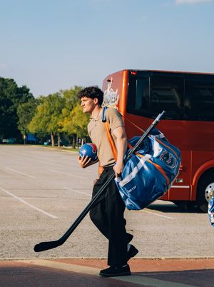 Image post by @ufhockey on Instagram