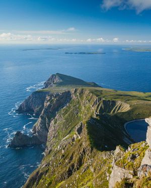 Image post by @thewildatlanticway on Instagram