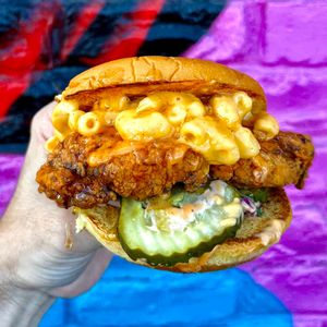 Image post by @daveshotchicken on Instagram