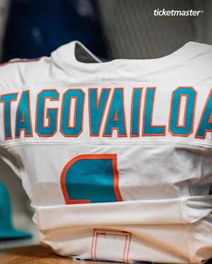 Image post by @miamidolphins on Instagram