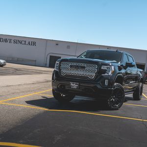 Image post by @davesinclaircustoms on Instagram