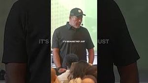 Video post by @tonyrobbinslive on YouTube