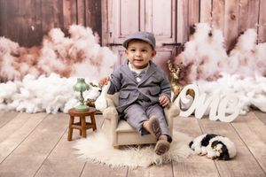 Image post by @newbornbabyphotographystudio on Instagram
