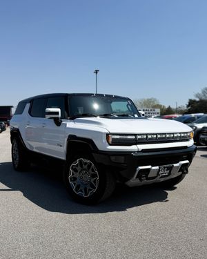 Image post by @davesinclairbuickgmc on Instagram