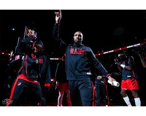 Image post by @howlaophotography on Instagram