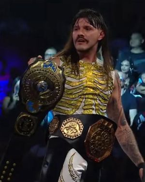 Image post by @thewrestlingclassic on Instagram