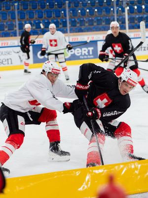 Image post by @swissicehockeymen on Instagram