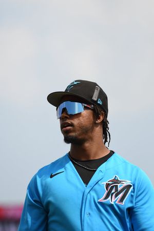 Image post by @LosMarlins on Twitter