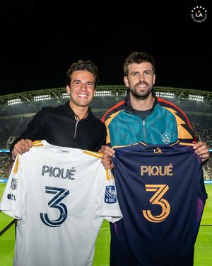 Image post by @lagalaxy on Instagram