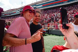 Image post by @RazorbackMBB on Twitter
