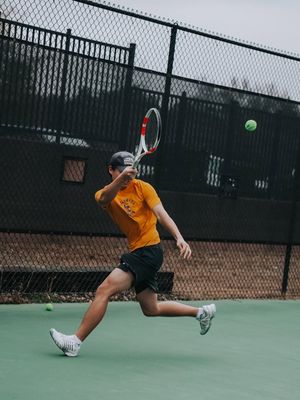 Image post by @lhs_varsity_tennis on Instagram