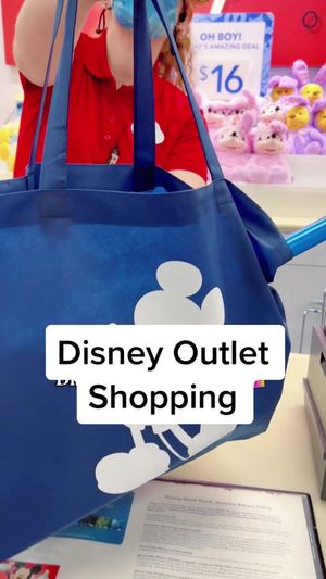 Video post by @livinglocurto on TikTok